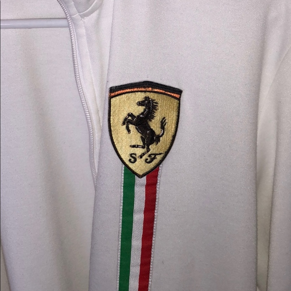 Used puma jacket - Picture 3 of 8